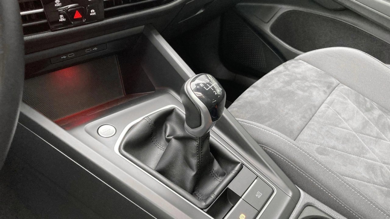 Volkswagen Golf 1.5 TSI Style