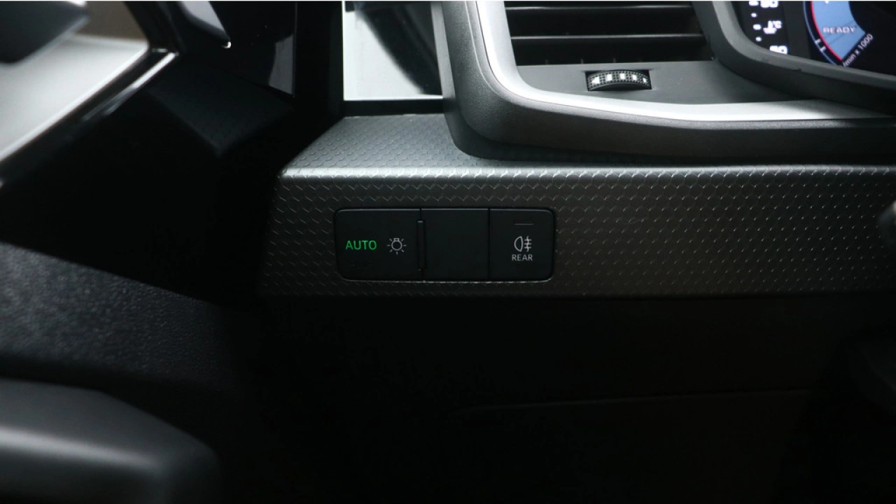 Audi A1 Sportback 25 TFSI Pro Line | Carplay | Airco ||