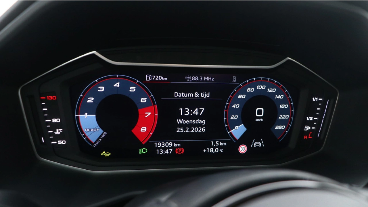 Audi A1 Sportback 25 TFSI Pro Line | Carplay | Airco ||