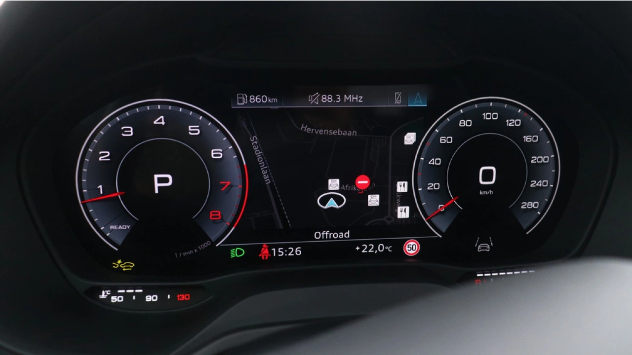 Audi Q2 35 TFSI S Edition | Adaptive cruise | Zwart optiek | LED |