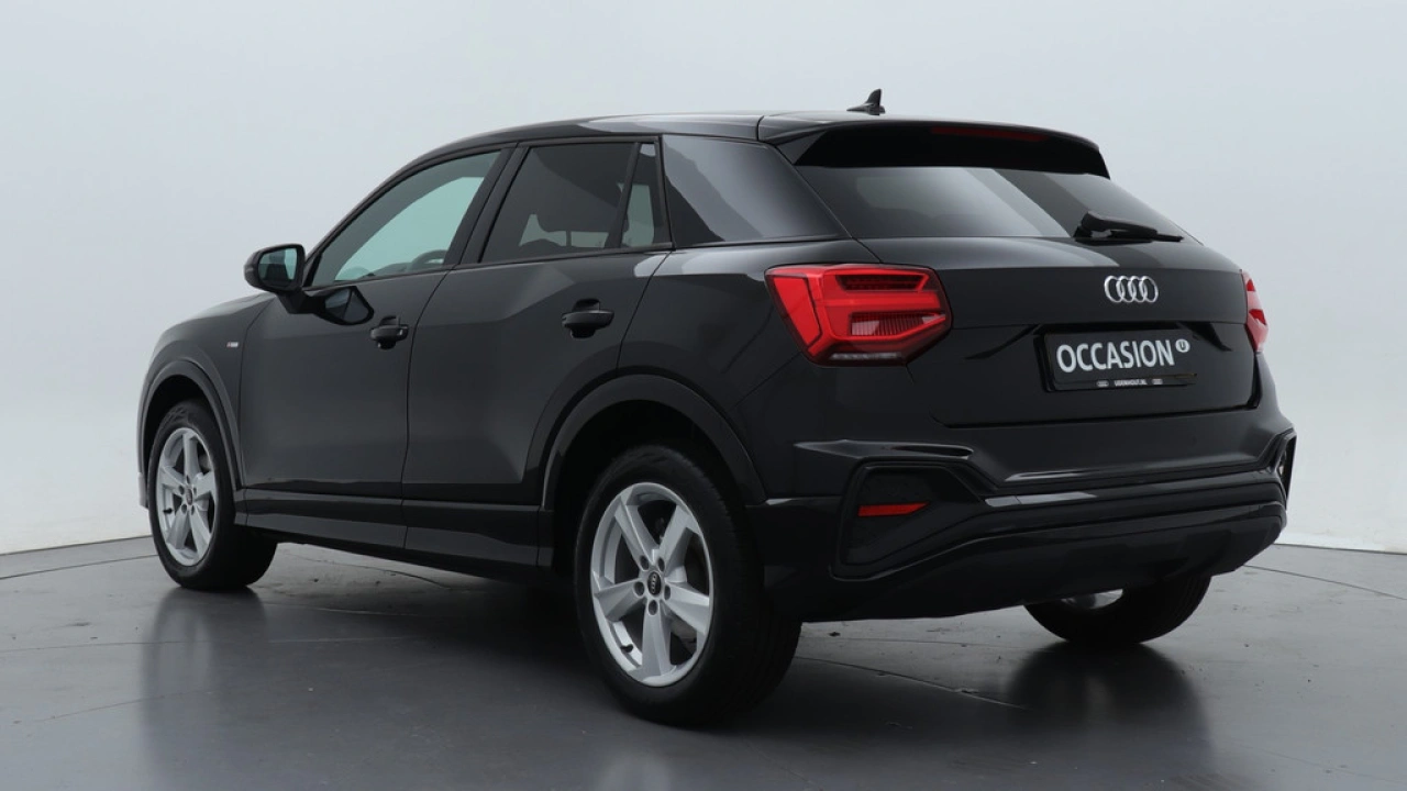 Audi Q2 35 TFSI S Edition | Adaptive cruise | Zwart optiek | LED |