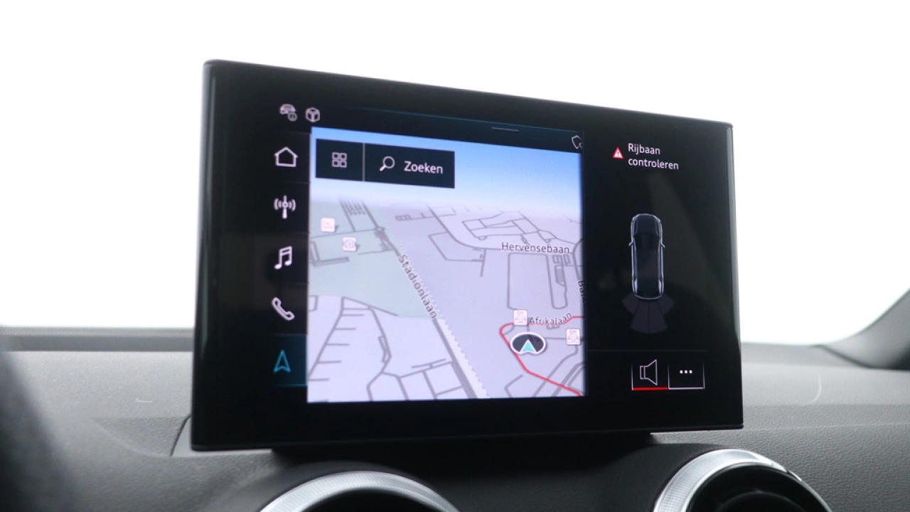 Audi Q2 35 TFSI S Edition | Adaptive cruise | Stoelverwarming | Zwart optiek |