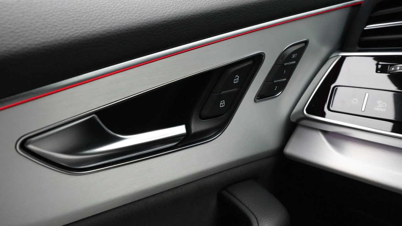 Audi Q8 60 TFSI e 460pk quattro Pro Line S-Line Competition