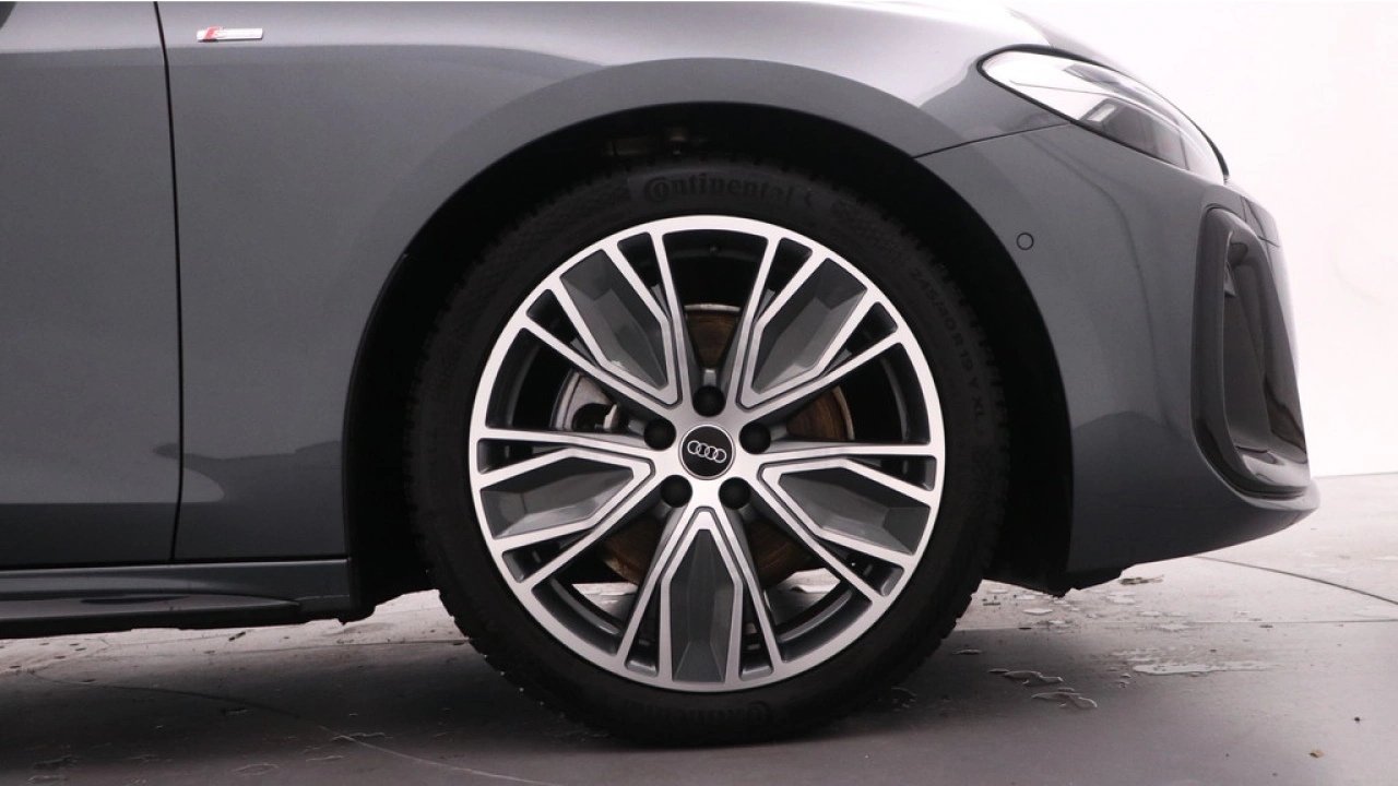 Audi A5 Avant 2.0 TFSI S edition | Tech Plus | 19