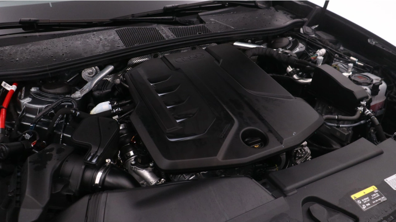 Audi A5 Avant 2.0 TFSI S edition | Tech Plus | 19