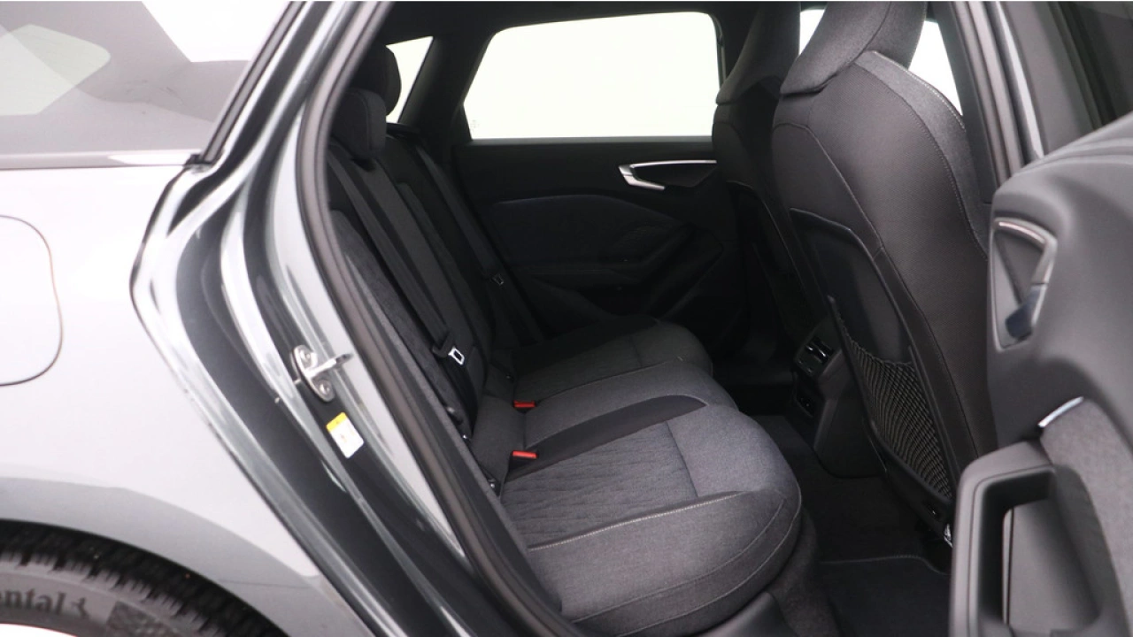 Audi A5 Avant 2.0 TFSI S edition | Tech Plus | 19