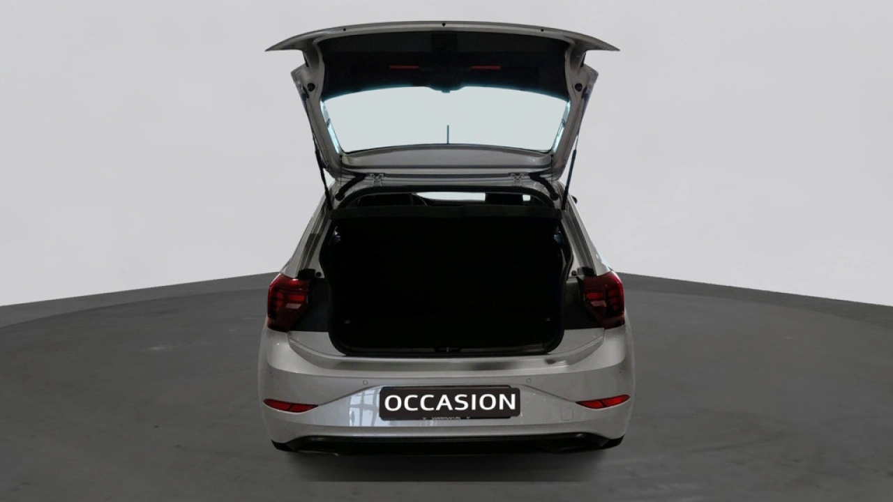 Volkswagen Polo 1.0 TSI Life | Multimedia | Parkeersensoren | App Connect |