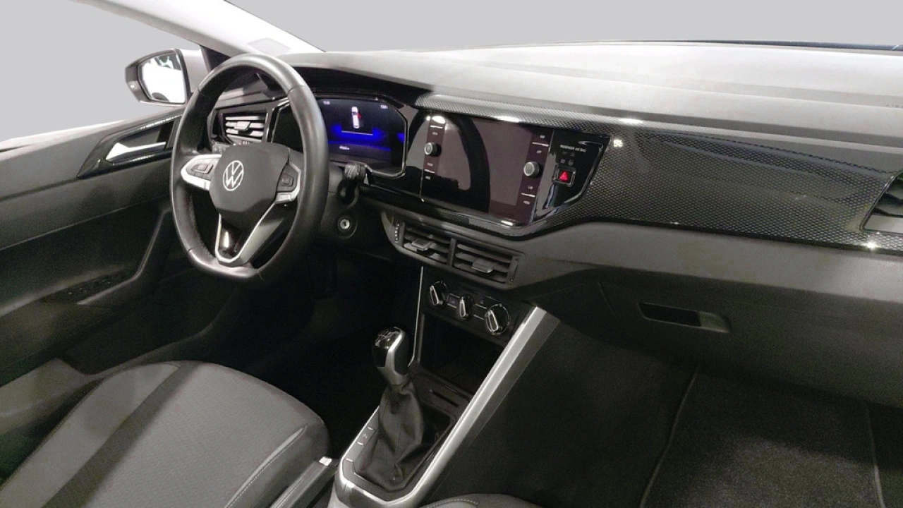 Volkswagen Polo 1.0 TSI Life | Multimedia | Parkeersensoren | App Connect |