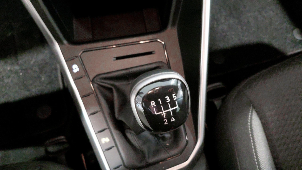 Volkswagen Polo 1.0 TSI Life | Multimedia | Parkeersensoren | App Connect |