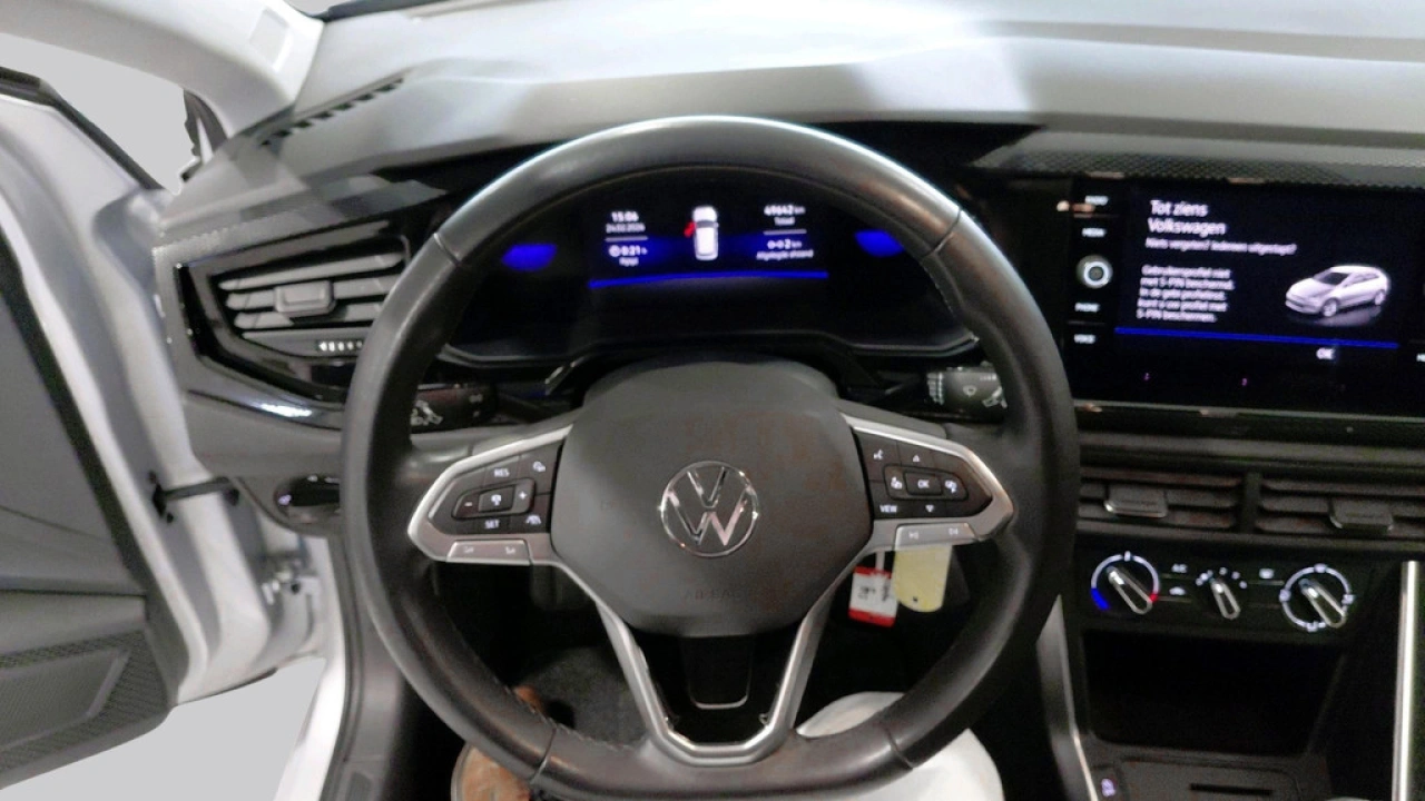 Volkswagen Polo 1.0 TSI Life | Multimedia | Parkeersensoren | App Connect |