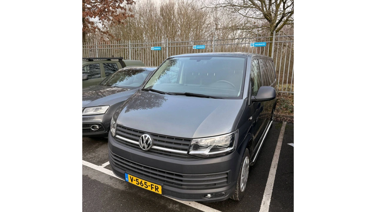 VW Bedrijfswagens Transporter L2H1 2.0 TDI 102pk Comfortline