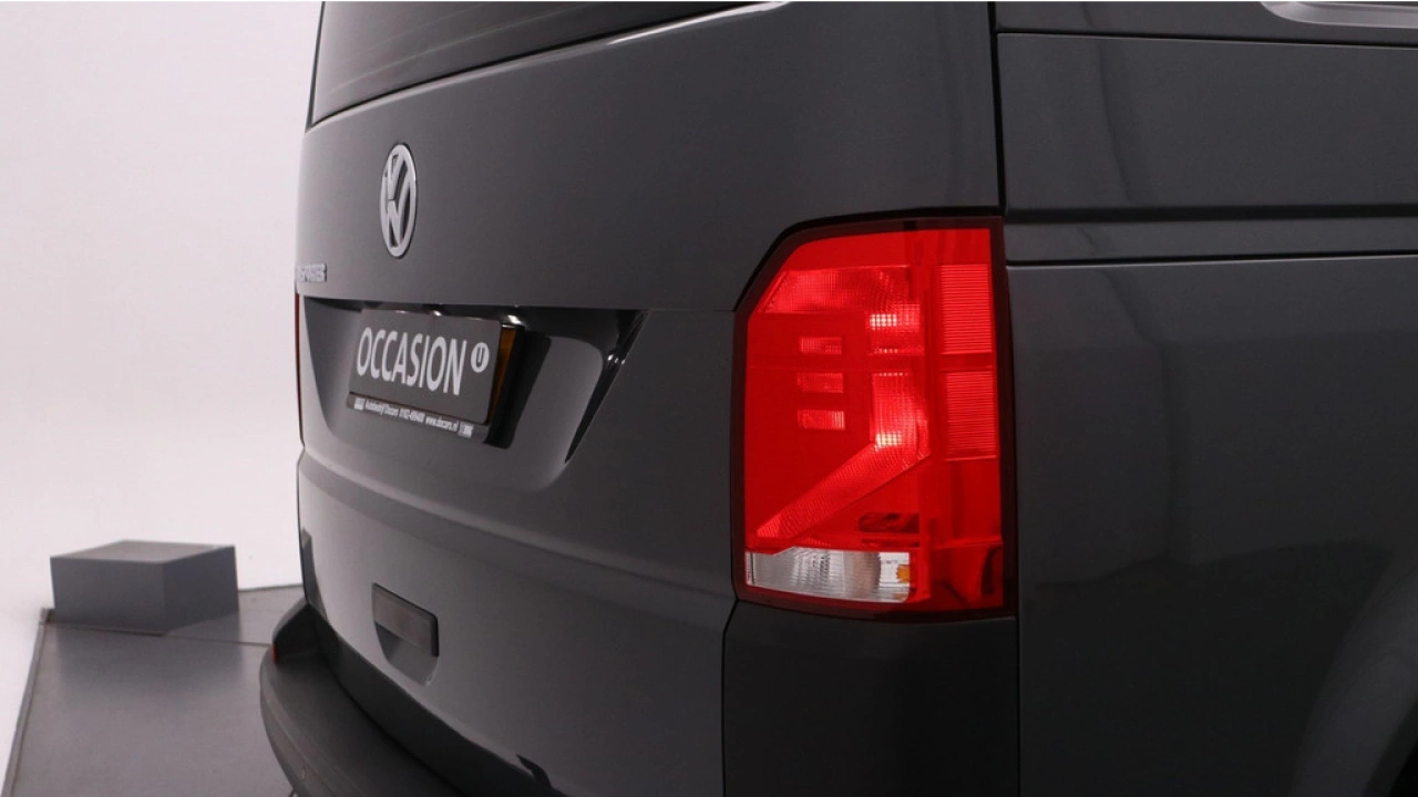 VW Bedrijfswagens Transporter L2H1 2.0 TDI 110pk Comfortline