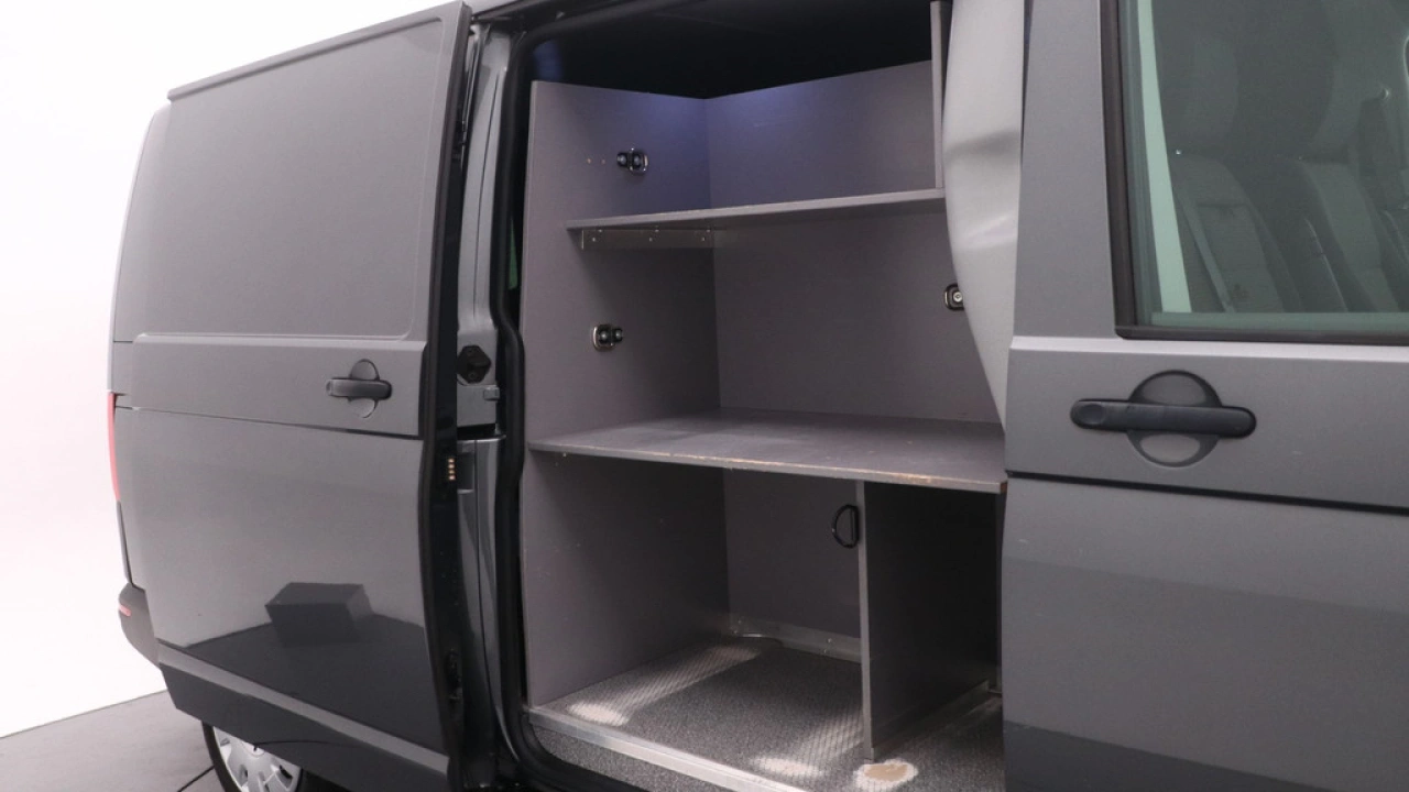 VW Bedrijfswagens Transporter L2H1 2.0 TDI 110pk Comfortline