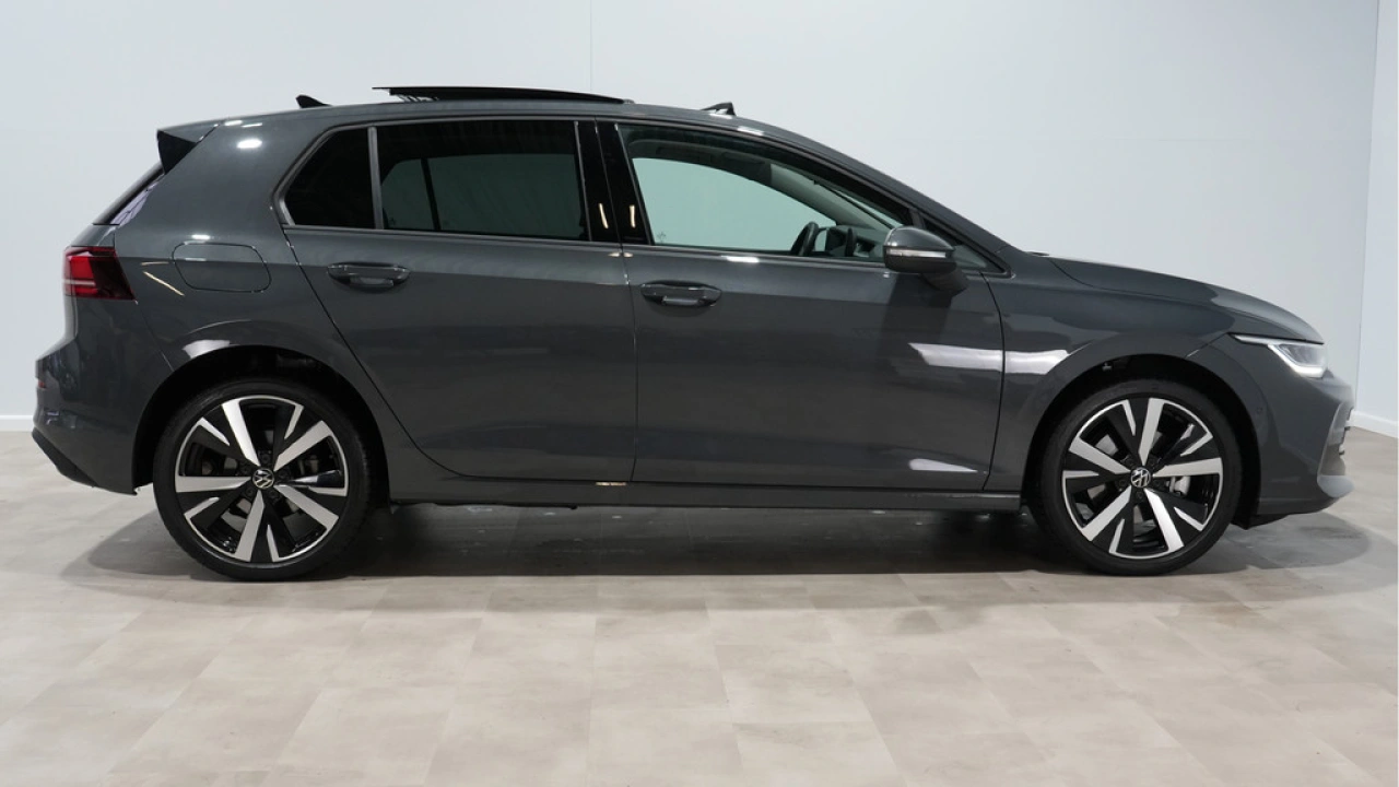 Volkswagen Golf 1.5 eHybrid 204pk Life Edition