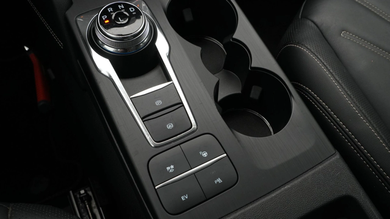 Ford Kuga 2.5 PHEV 225pk Vignale