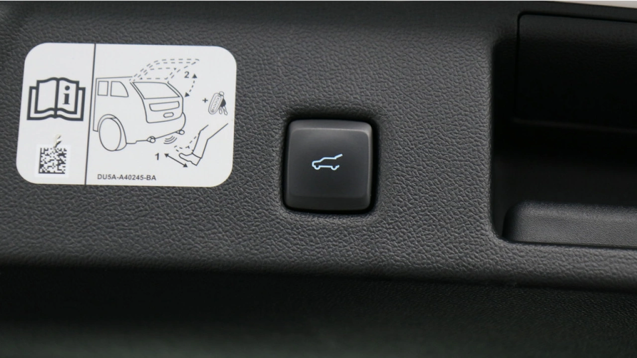 Ford Kuga 2.5 PHEV 225pk Vignale