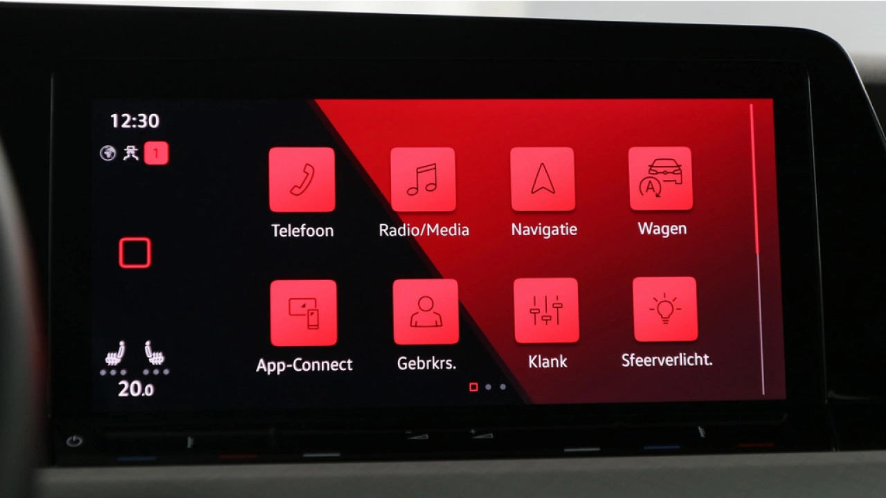 Volkswagen Golf 1.0 eTSI 110pk Life Business DSG