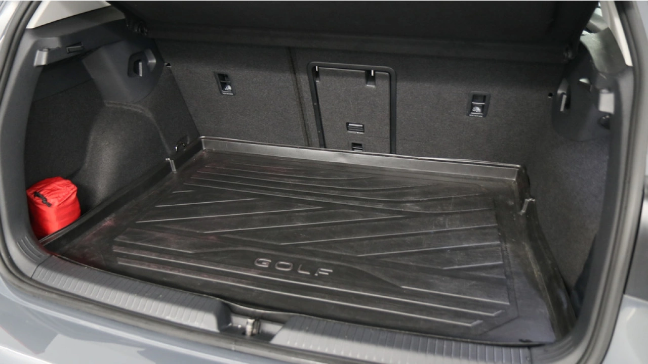 Volkswagen Golf 1.0 eTSI 110pk Life Business DSG