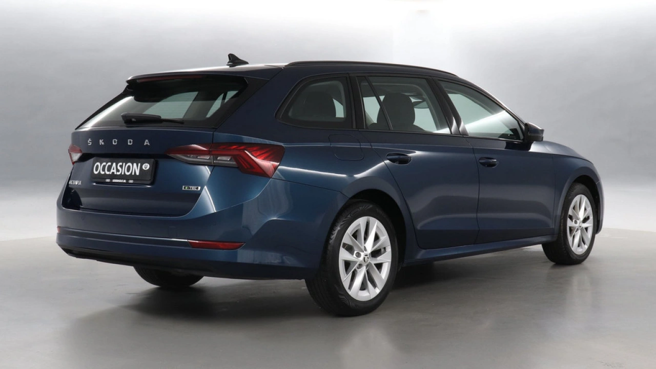 Škoda Octavia Combi 1.0 e-TSI 110pk DSG Business Edition