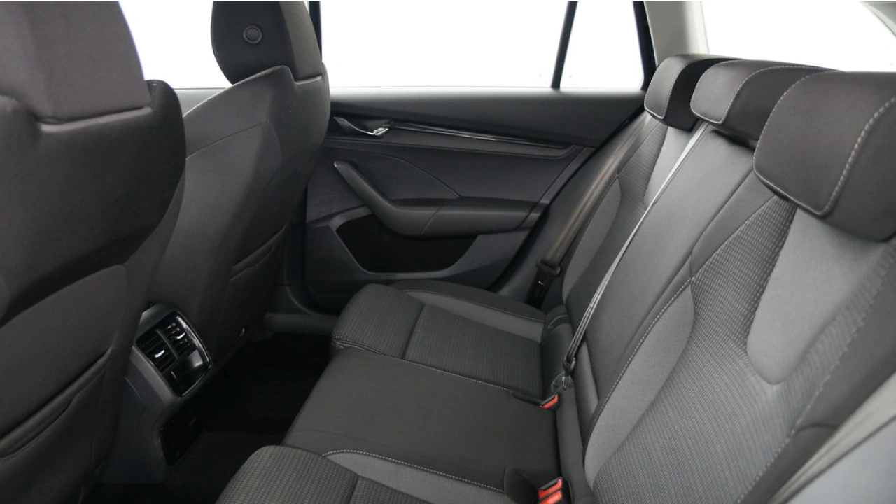 Škoda Octavia Combi 1.0 e-TSI 110pk DSG Business Edition