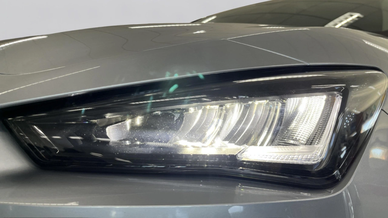 SEAT Leon 1.0 eTSI Style Business Intense