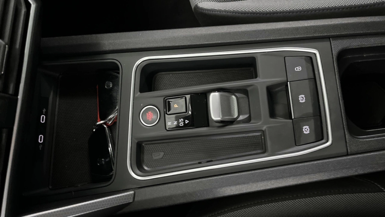 SEAT Leon 1.0 eTSI Style Business Intense