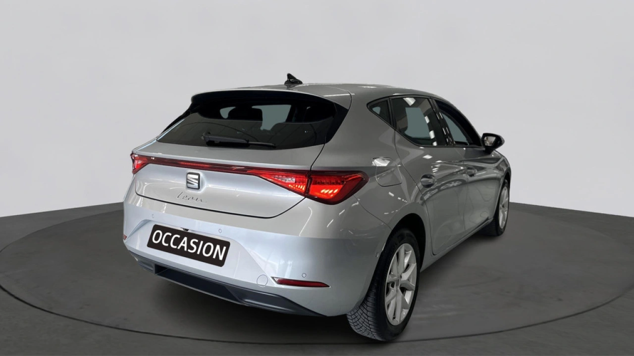 SEAT Leon 1.0 eTSI Style Business Intense