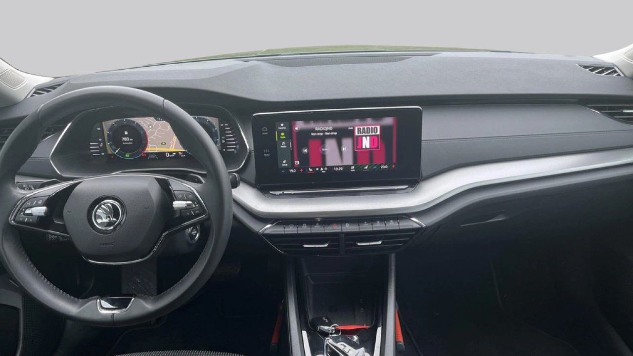 Škoda Octavia Combi 1.5 e-TSI Business Edition