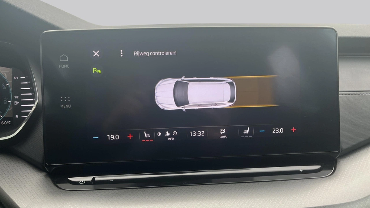 Škoda Octavia Combi 1.5 e-TSI Business Edition