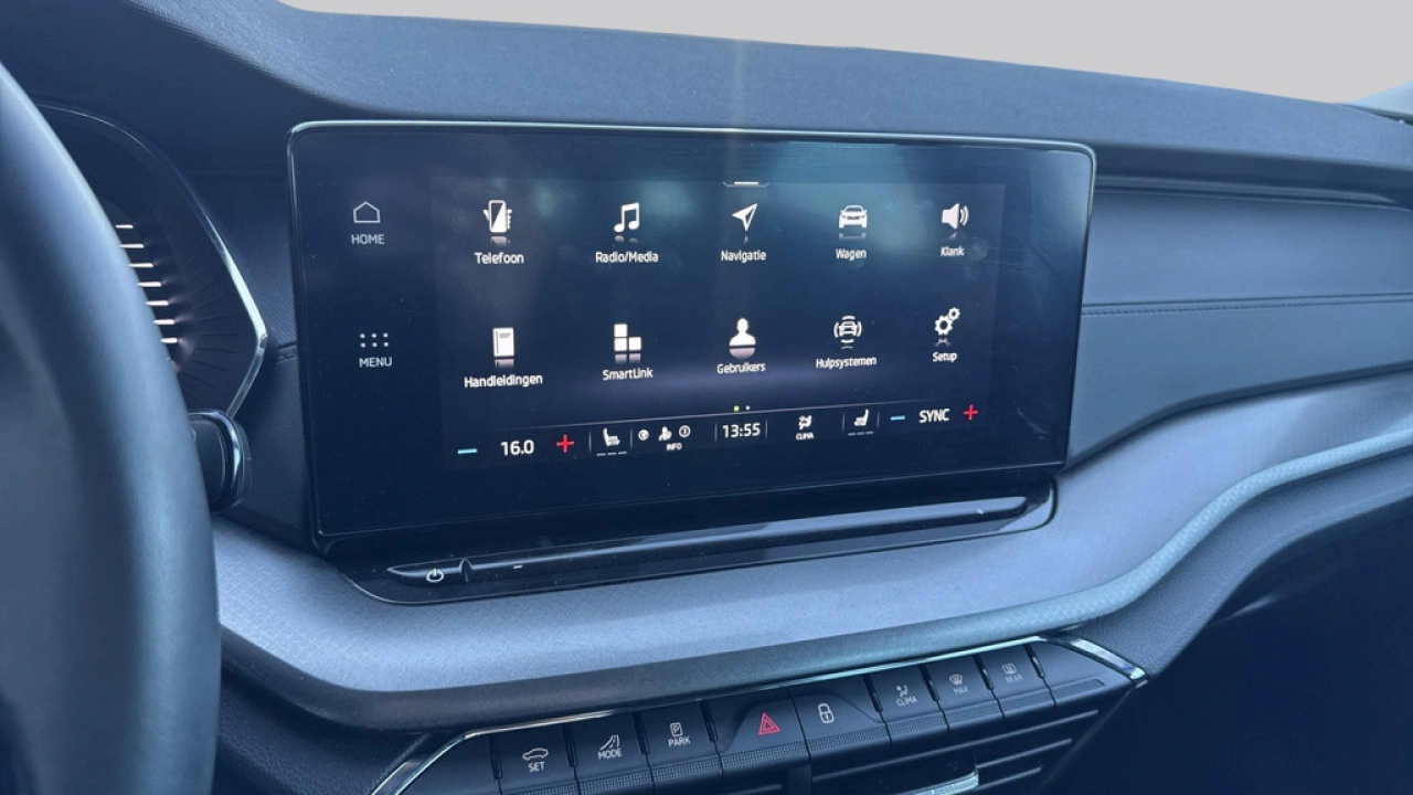 Škoda Octavia Combi 1.5 e-TSI Business Edition