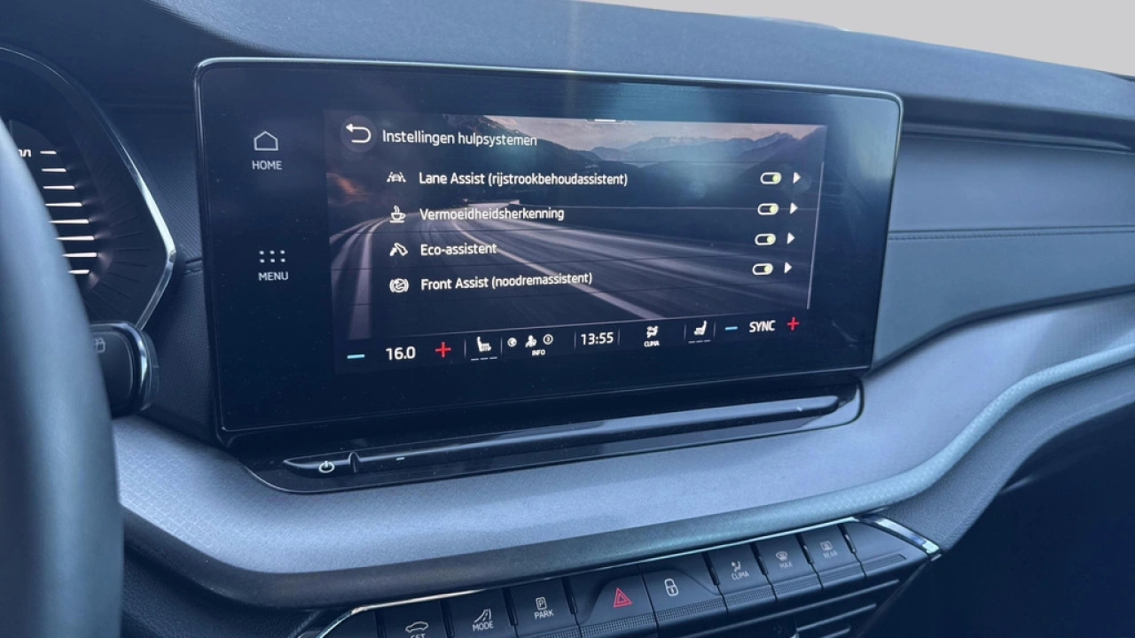 Škoda Octavia Combi 1.5 e-TSI Business Edition