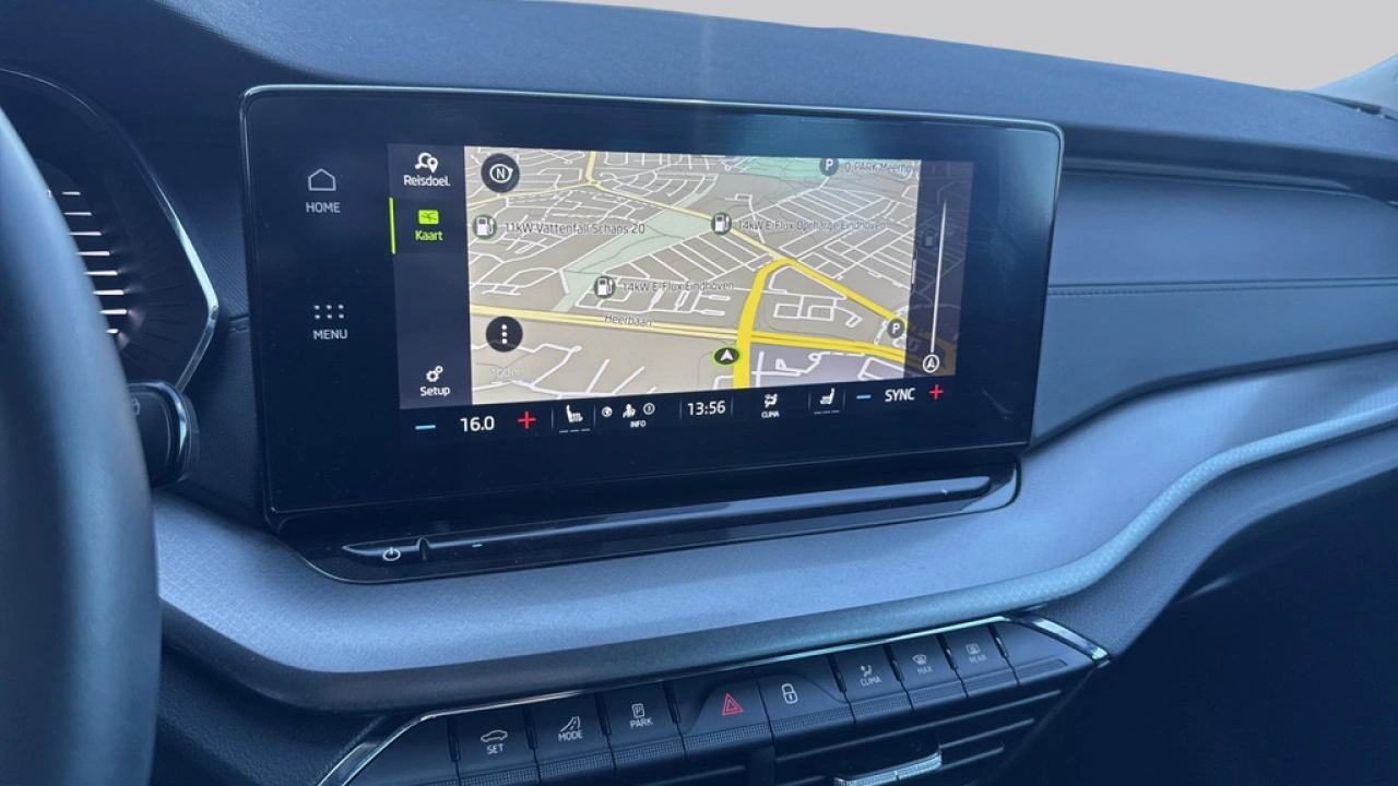 Škoda Octavia Combi 1.5 e-TSI Business Edition