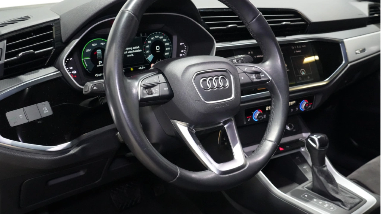 Audi Q3 45 TFSI e 245pk advance