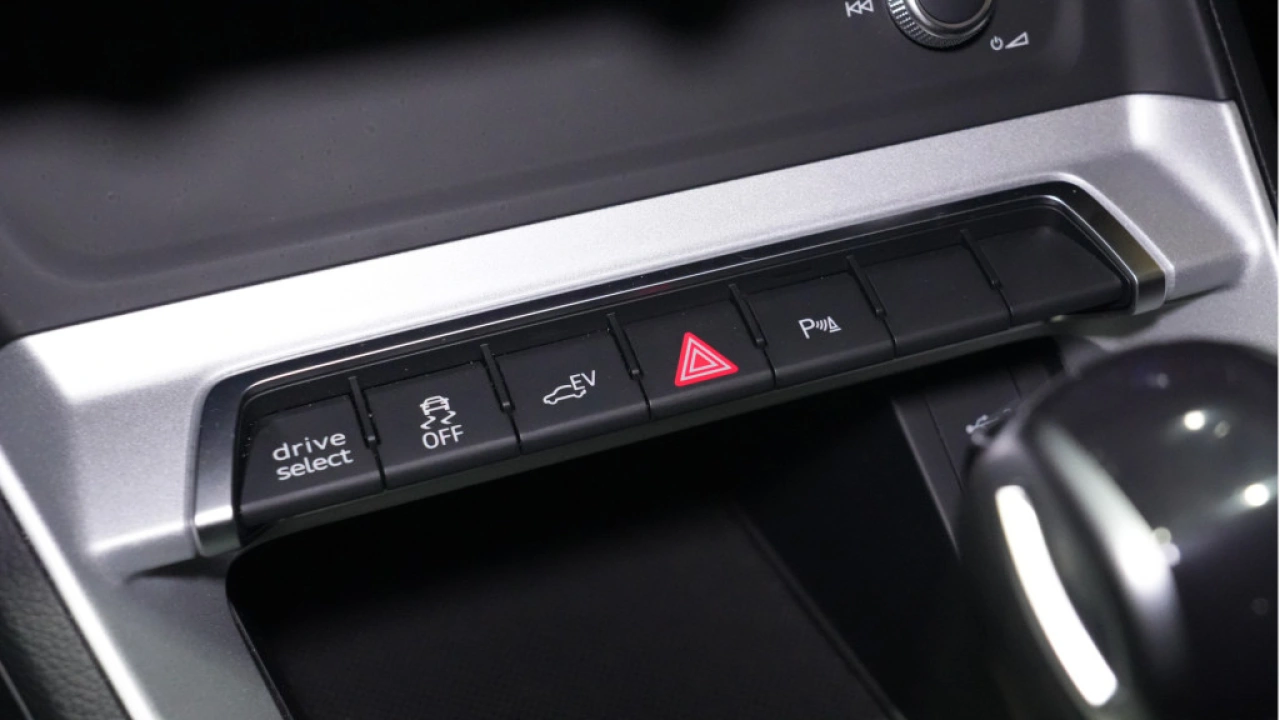 Audi Q3 45 TFSI e 245pk advance