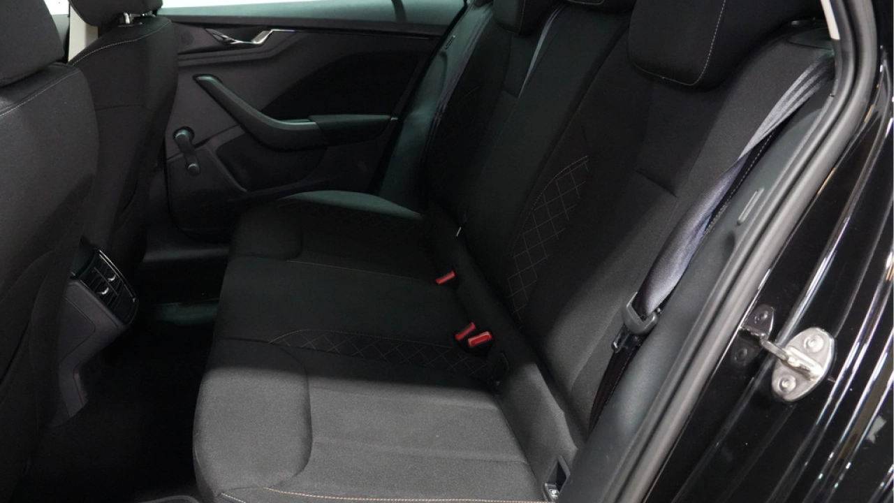 Škoda Scala 1.0 TSI 110pk DSG Ambition