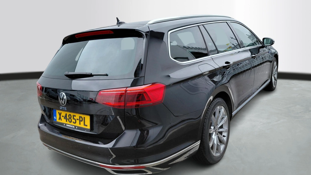 Volkswagen Passat Variant 1.4 TSI PHEV GTE Business | Hybride | Leder | Trekhaak | VERWACHT |