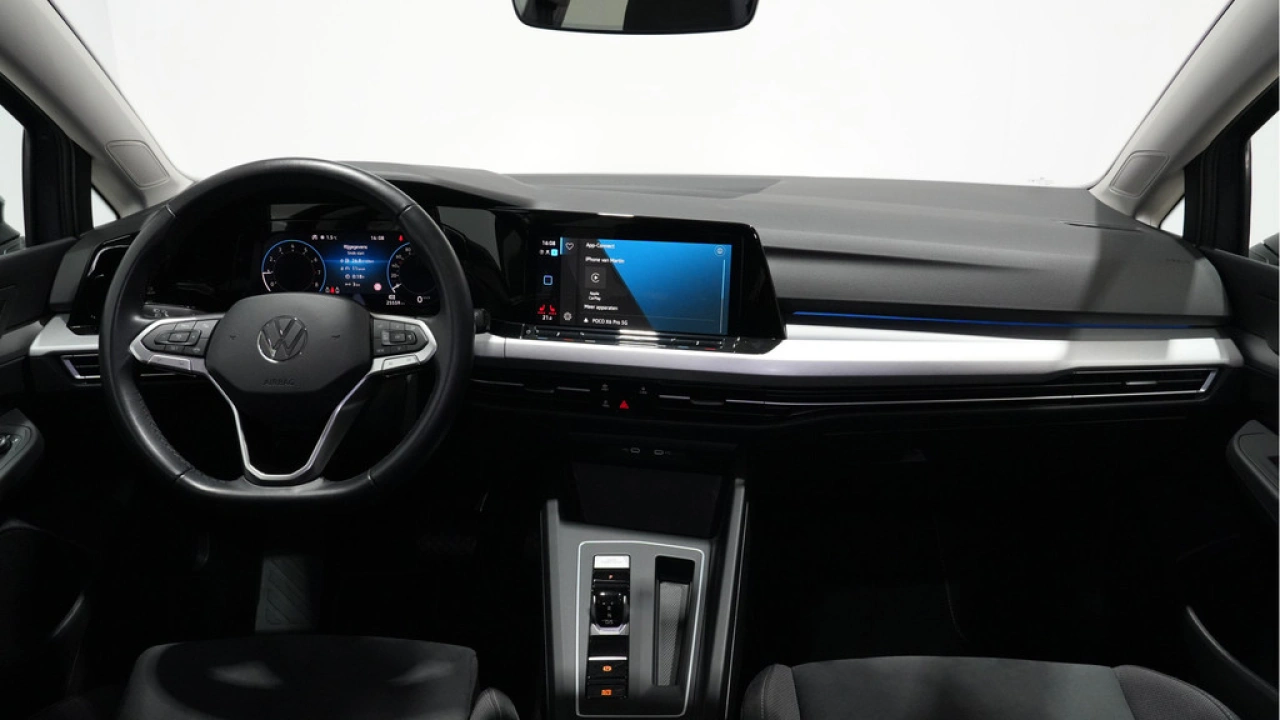 Volkswagen Golf 1.0 eTSI 110pk DSG Life Business