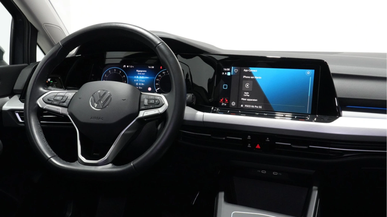 Volkswagen Golf 1.0 eTSI 110pk DSG Life Business