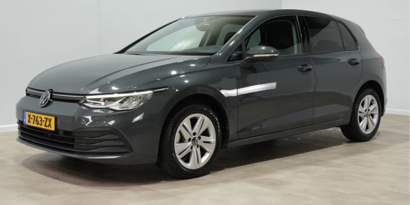 Volkswagen Golf 1.0 eTSI 110pk DSG Life Business