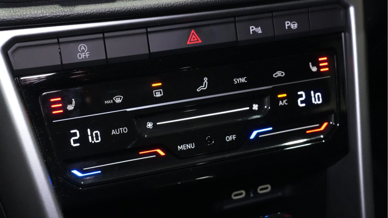 Volkswagen T-Roc 1.5 TSI 150pk DSG Life Business