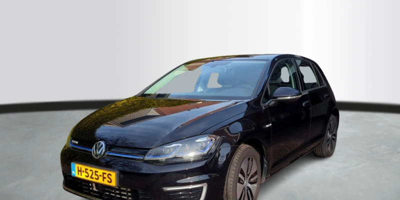 Volkswagen e-Golf E-DITION | 49.000 KM! | Binnenkort beschikbaar |