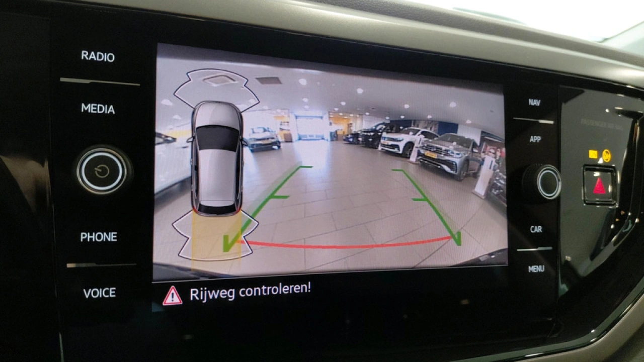 Volkswagen Polo 1.0 TSI R-Line Edition | Camera | Navigatie | Climatronic | App Connect