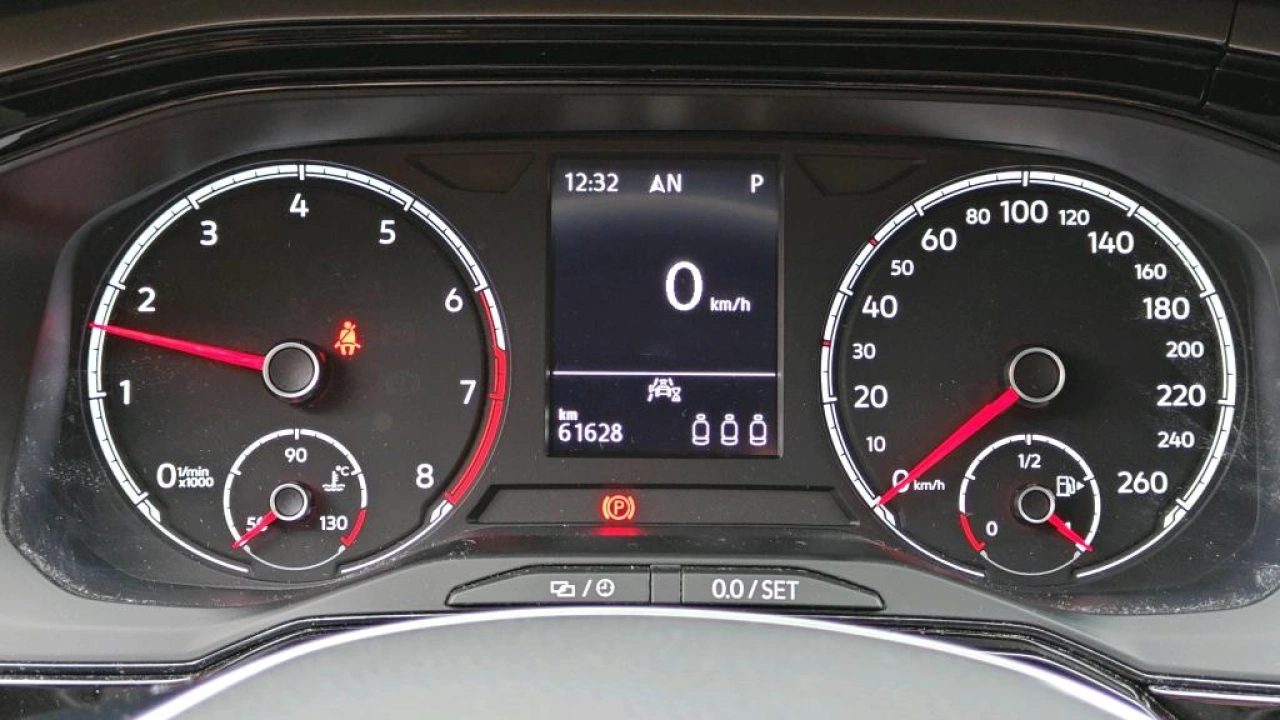 Volkswagen Polo 1.0 TSI R-Line Edition | Camera | Navigatie | Binnenkort beschikbaar |