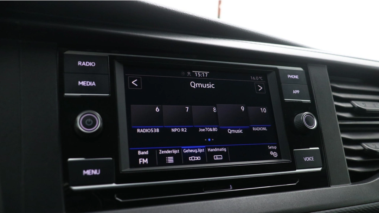 VW Bedrijfswagens Transporter L2H1 2.0 TDI 110pk Comfortline