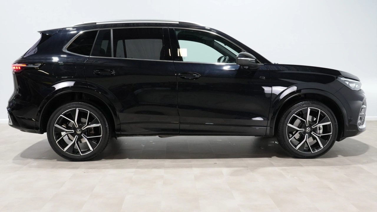 Volkswagen Tiguan 1.5 eHybrid R-Line Business