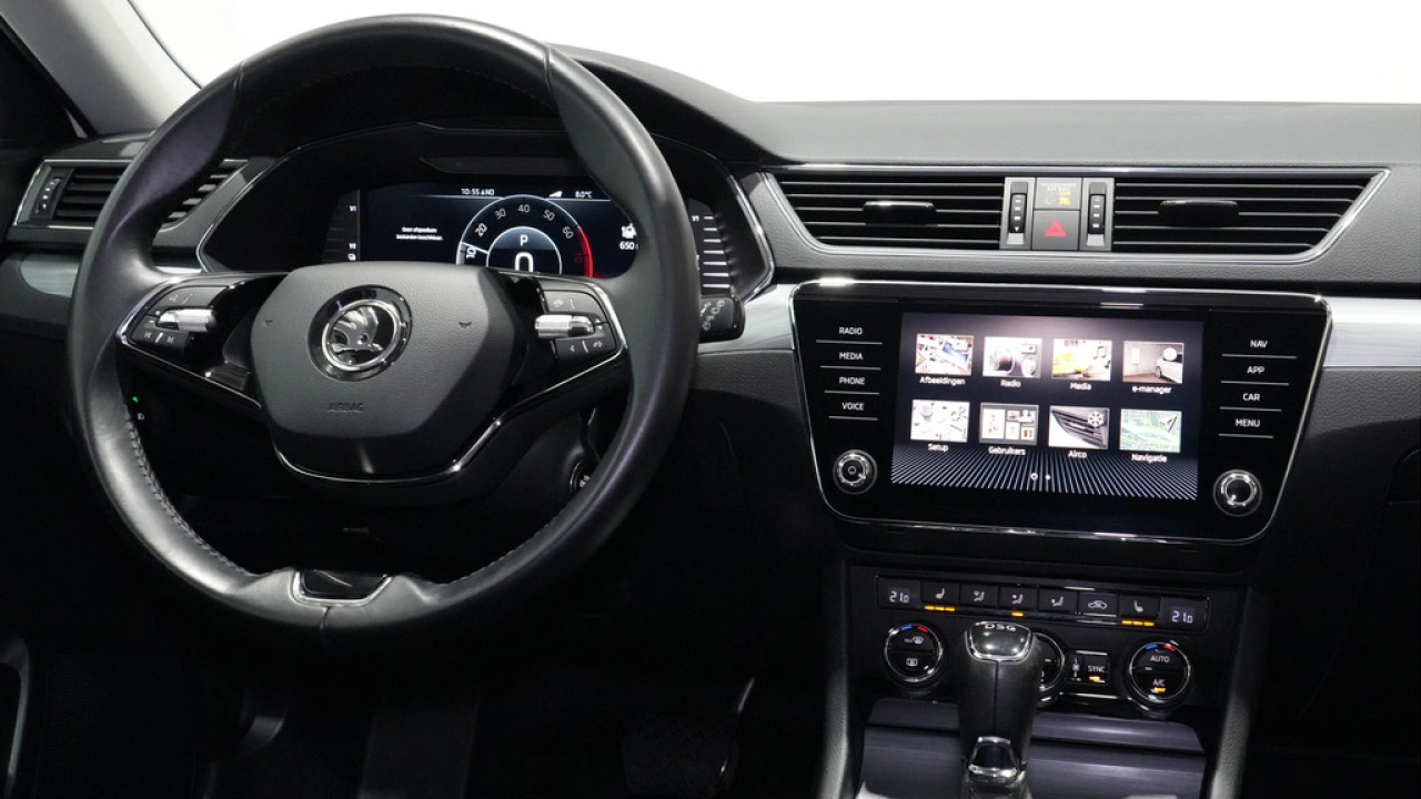 Škoda Superb Combi 1.4 TSI iV 204pk Business Edition Plus