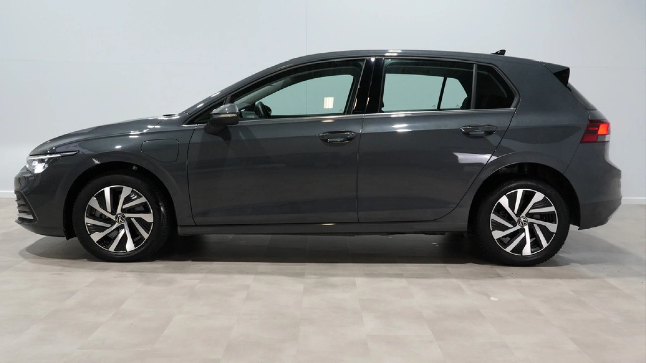 Volkswagen Golf 1.4 eHybrid 204pk Style