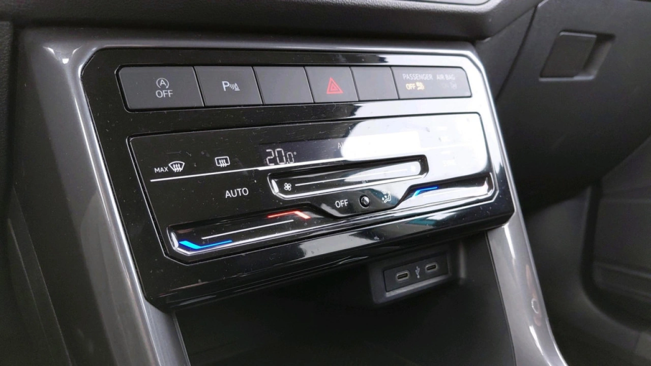 Volkswagen T-Cross 1.0 TSI Automaat Style | Multimedia | Camera | LED |