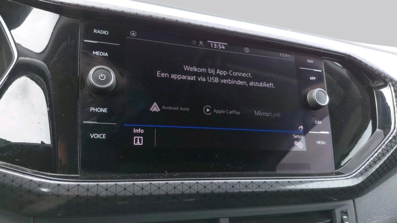 Volkswagen T-Cross 1.0 TSI Automaat Style | Multimedia | Camera | LED |