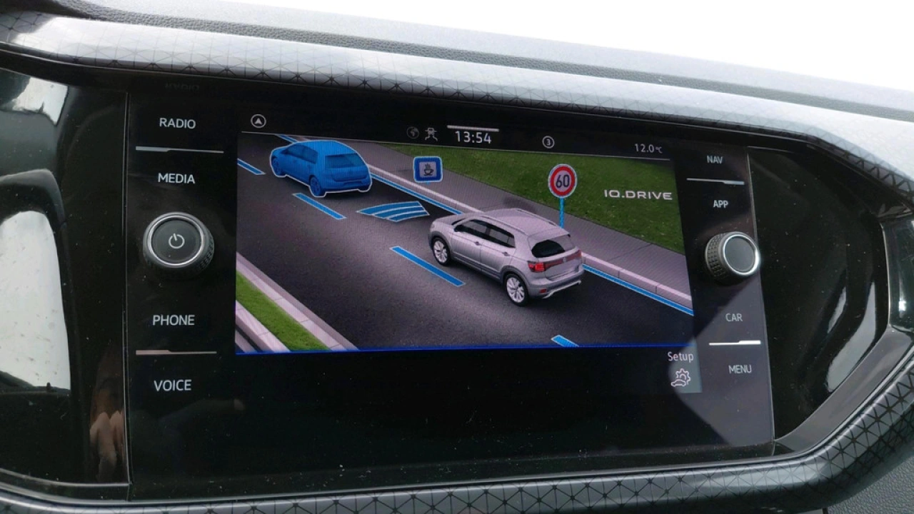 Volkswagen T-Cross 1.0 TSI Automaat Style | Multimedia | Camera | LED |